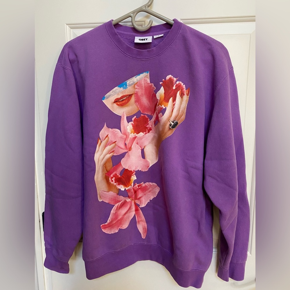 OBEY crewneck sweatshirt, size M